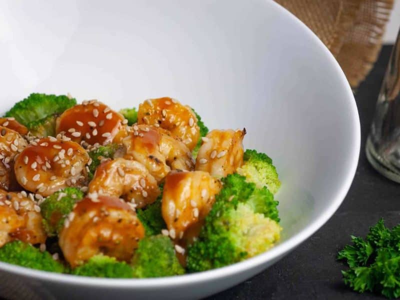 Keto General Tso Shrimp recipe in a bowl