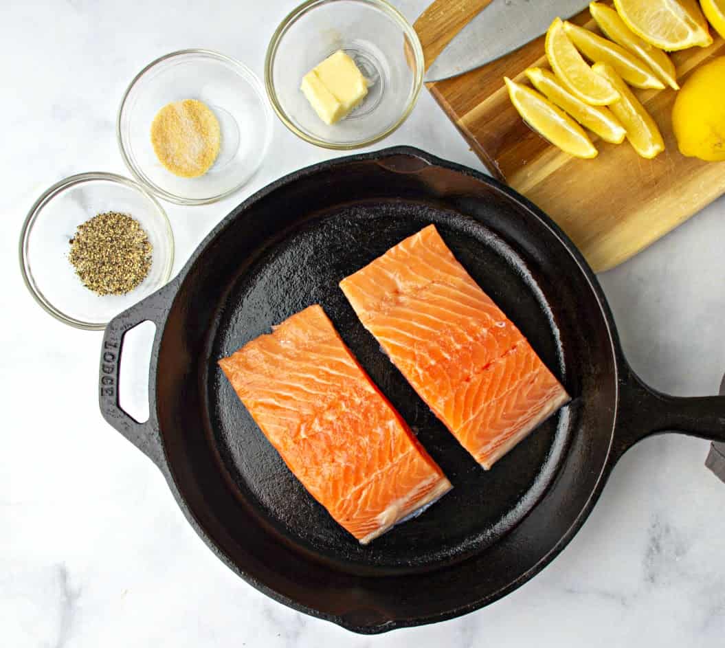 Easy Crispy Skin Pan Seared Salmon Dr Davinahs Eats 1217