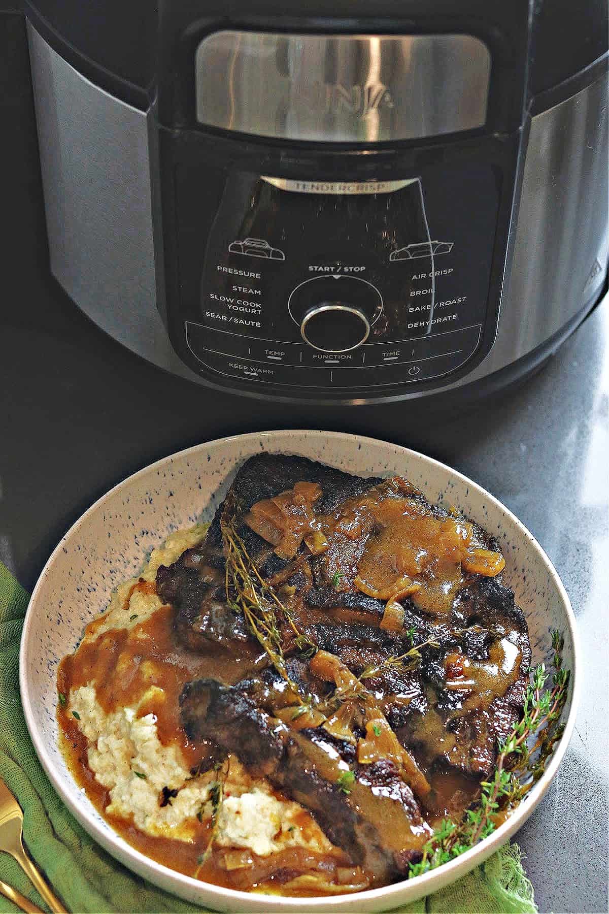 Chuck pot roast in Ninja Foodi pressure cooker - The Top Meal