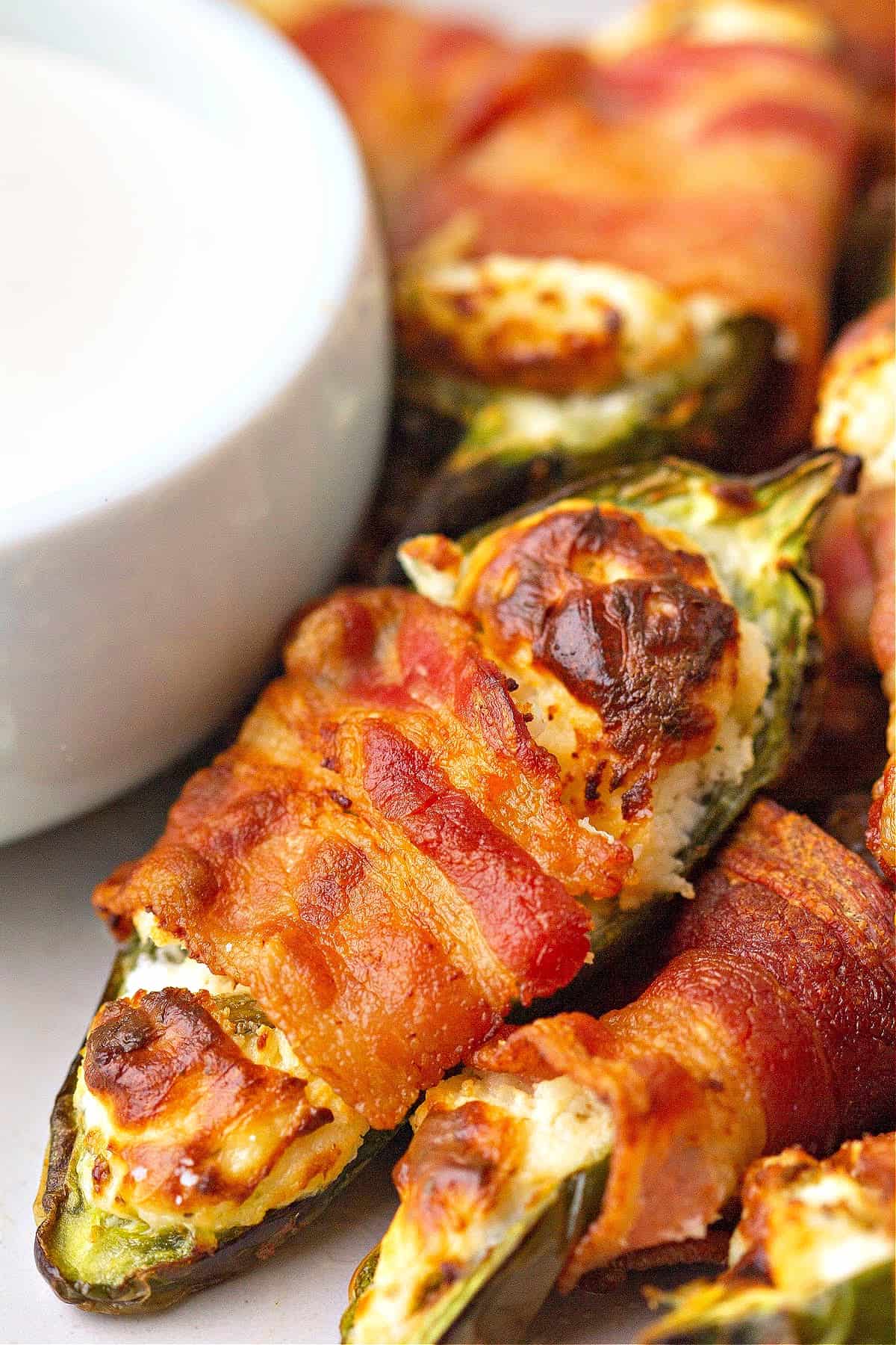 https://drdavinahseats.com/wp-content/uploads/2020/12/keto-jalapeno-poppers-1.jpg