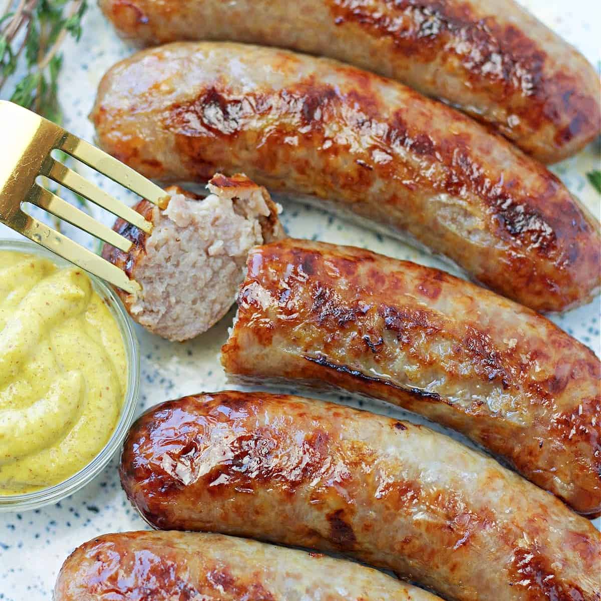 brats sausage on a plate