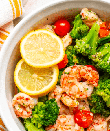 garlic butter shrimp & brocolli
