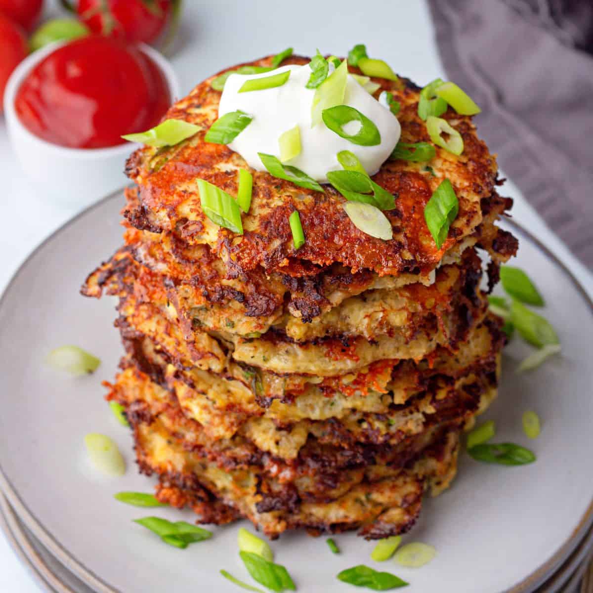 Cauliflower Hash Browns (Low Carb, Keto Friendly) –