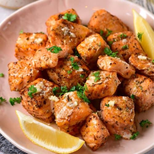 https://drdavinahseats.com/wp-content/uploads/2022/06/Air-Fryer-Salmon-Bites-sq-500x500.jpg