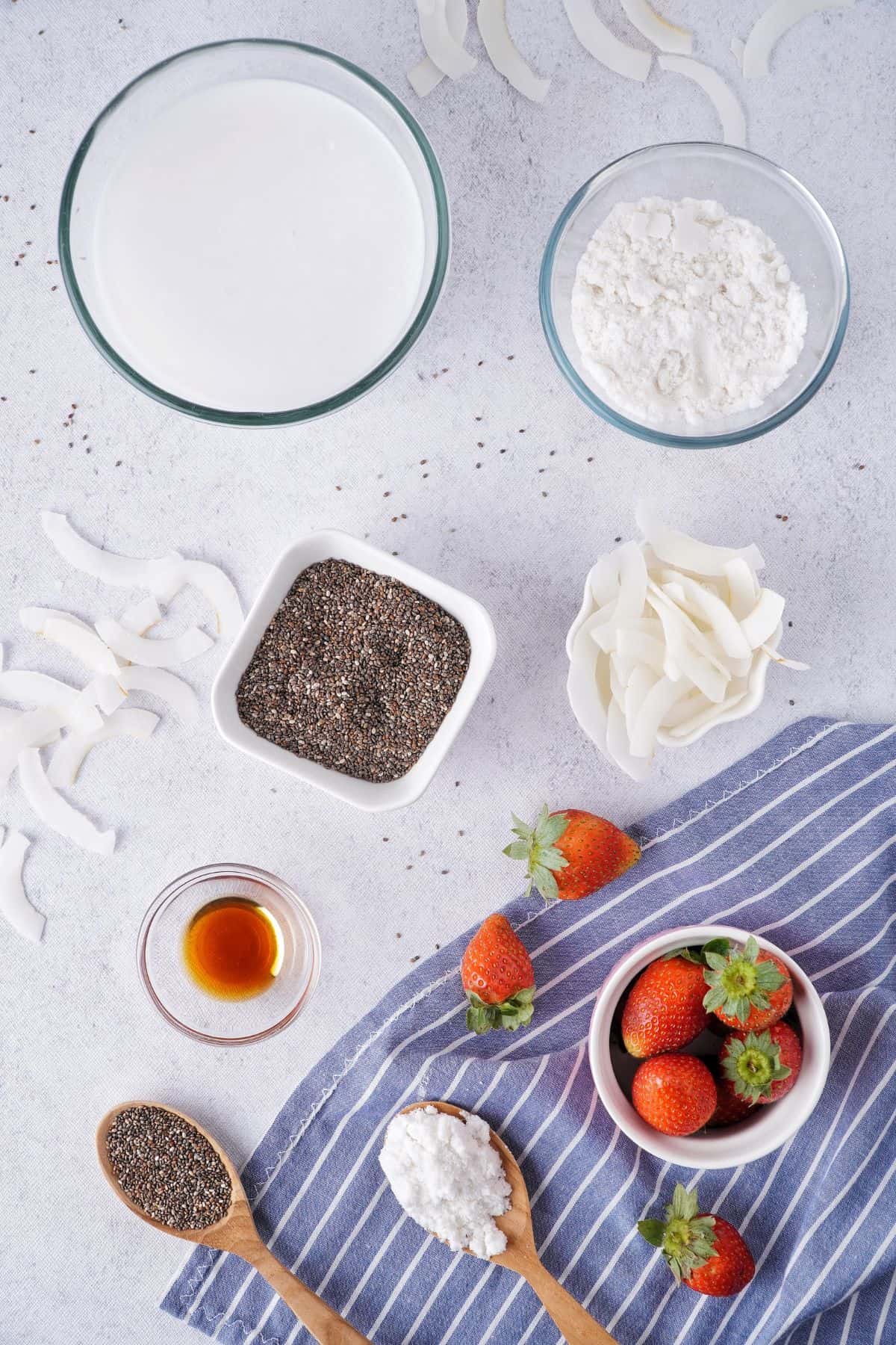 ingredients to make Chocolate Chia Seed Pudding With Coconut Milk