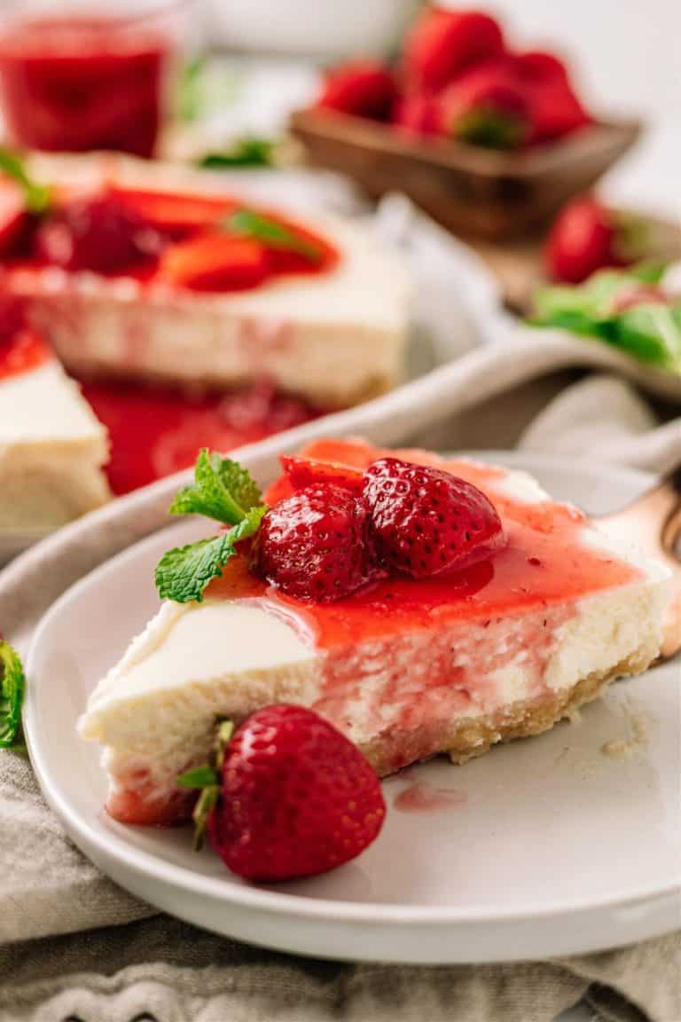 Best Keto Strawberry Cheesecake Recipe - Dr. Davinah's Eats