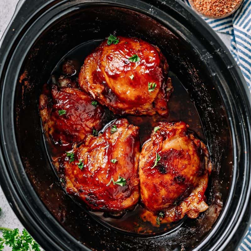 Crockpot BBQ Chicken Thighs - Dr. Davinah's Eats