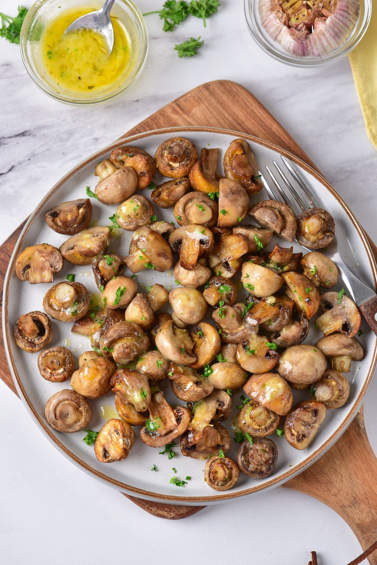 roasted garlic mushrooms on a large plate