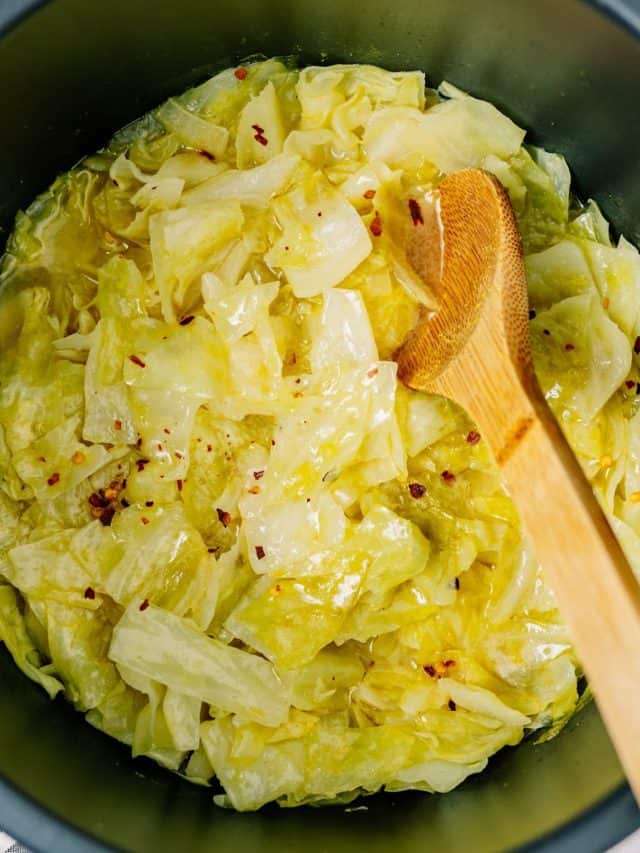 cabbage in a pressure cooker cooking pot