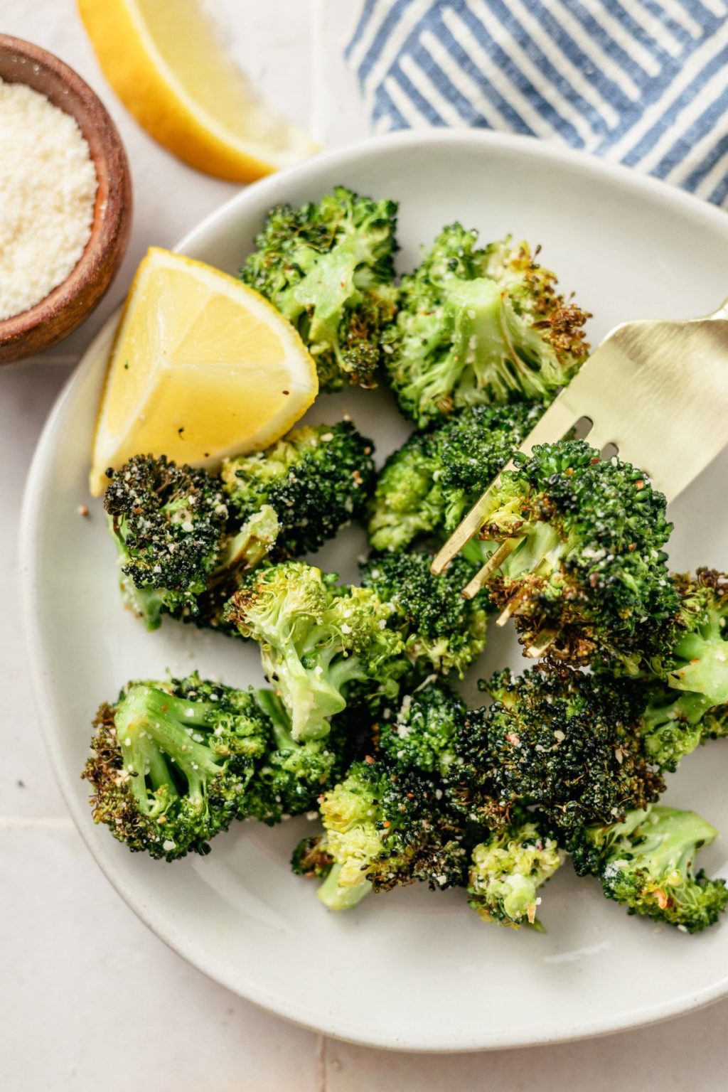 Ninja Air Fryer Broccoli [+VIDEO] Dr. Davinah's Eats