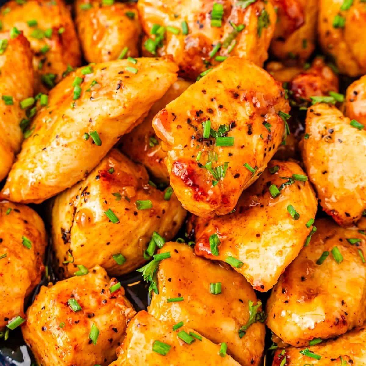 weeknight-friendly honey garlic chicken bites in a serving bowl