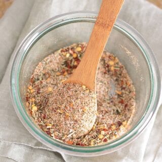 Homemade dry rub for steaks in a small dish