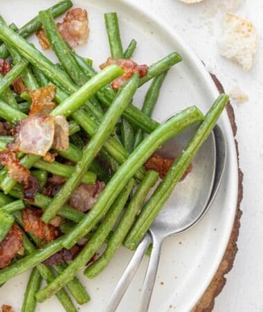 Simple green beans with bacon and seasonings for holiday meals