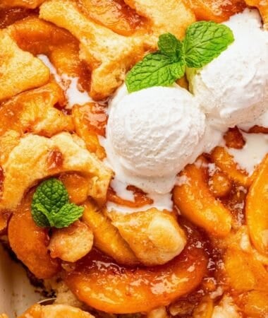 Peach cobbler recipes easy to make with a simple buttery batter and sweet peaches.